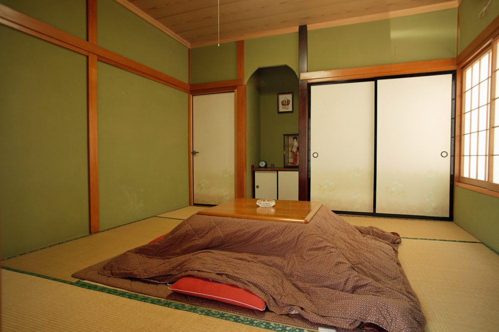 和室の８畳部屋